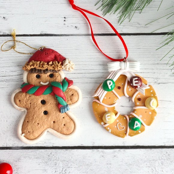 CMI/Henton Christmas Ornaments - Set of 2 - Gingerbread Man and a Cookie - Picture 1 of 2